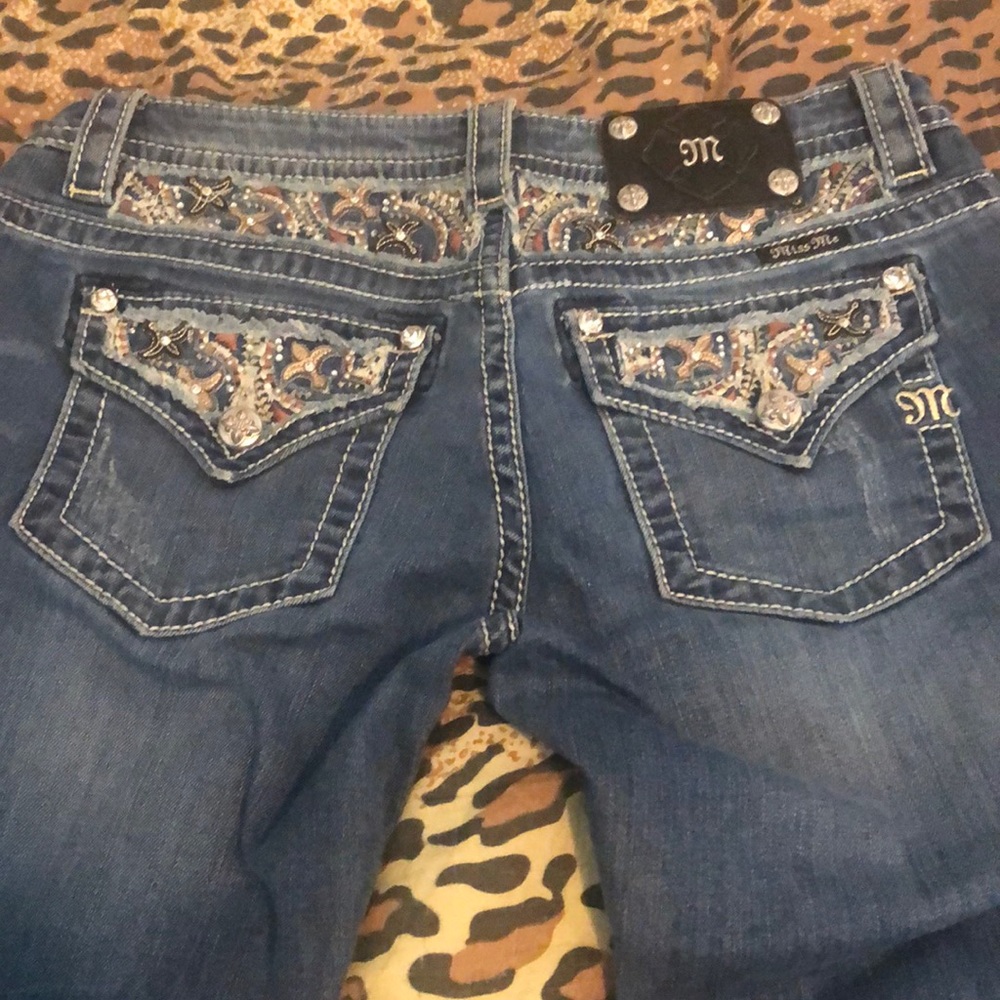 Miss Me Size 29 Signature Boot